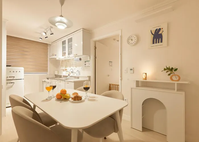 Station 8min Myeongdong Hongdae Ddp Villa *